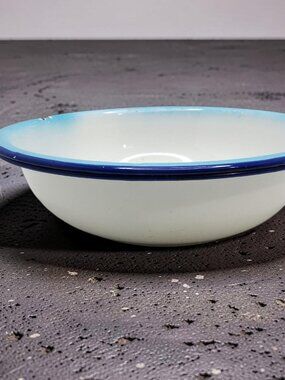 vintage 1940s-50s butterfly brand enamel floral wash pot